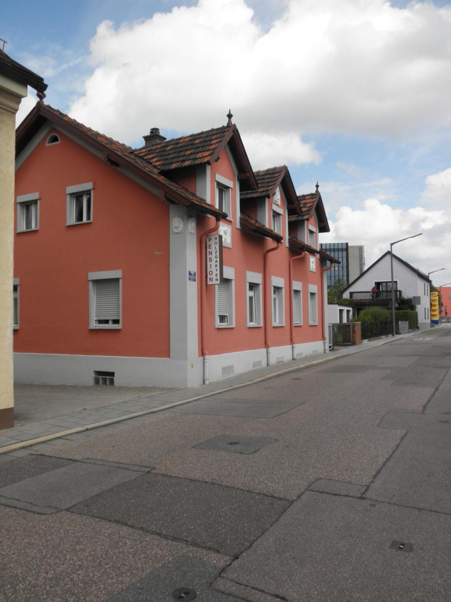 Pension Holzgarten レーゲンスブルク エクステリア 写真