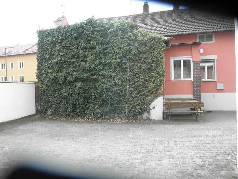 Pension Holzgarten レーゲンスブルク エクステリア 写真